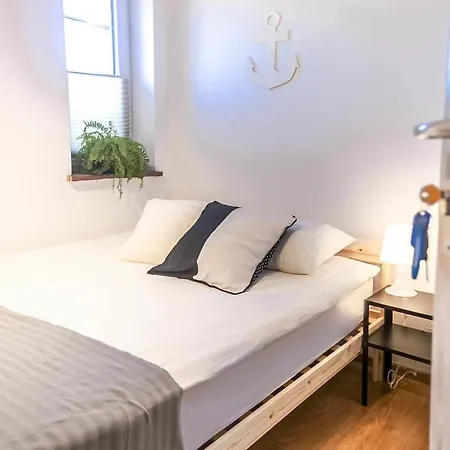 Duzy Apartament W Centrum - Niepodleglosci 786 Apartman
